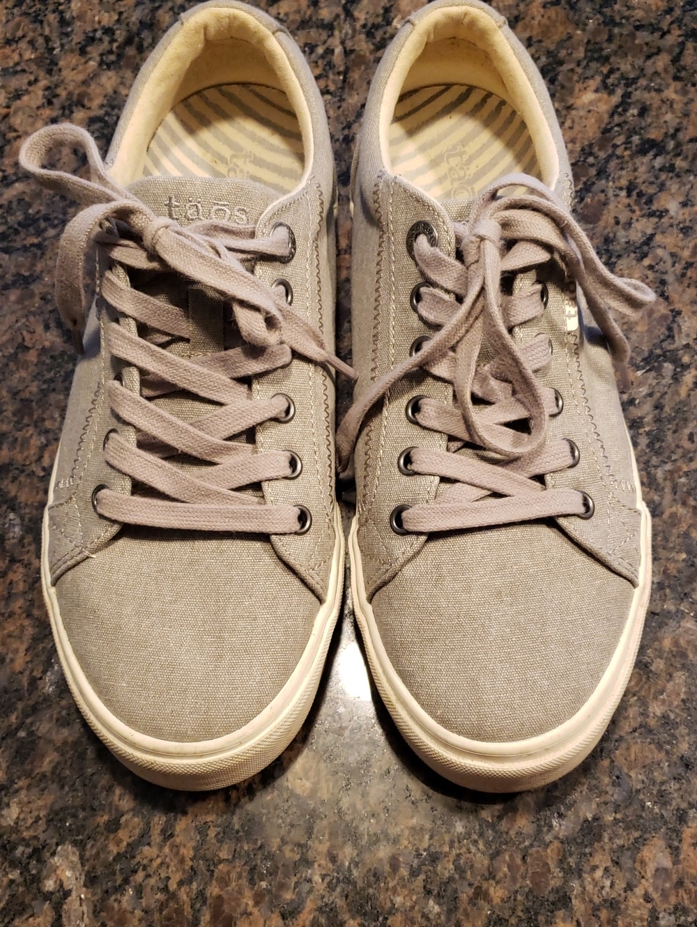 Taos Plim Soul Lux Canvas Tennis Shoes - Picture 2 of 7